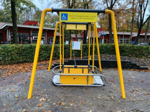 3015 rolstoelschommel