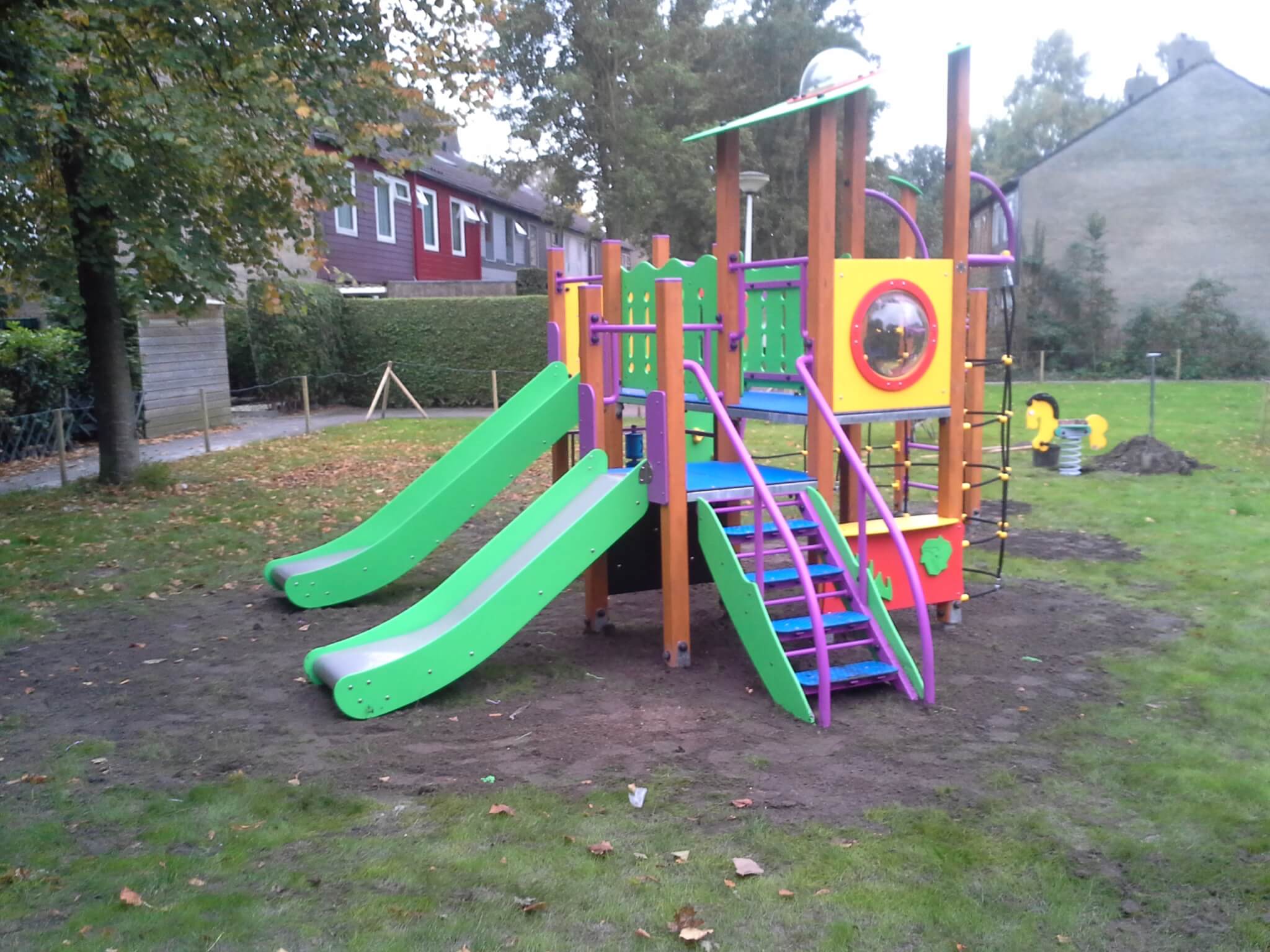 13311 Woodland