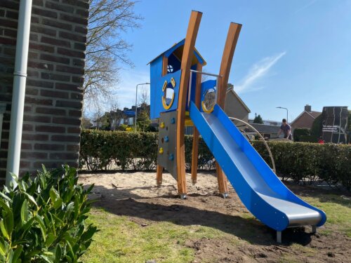 8075 Ottawa houten speelhuis