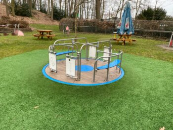 4078 Rolstoeldraaimolen