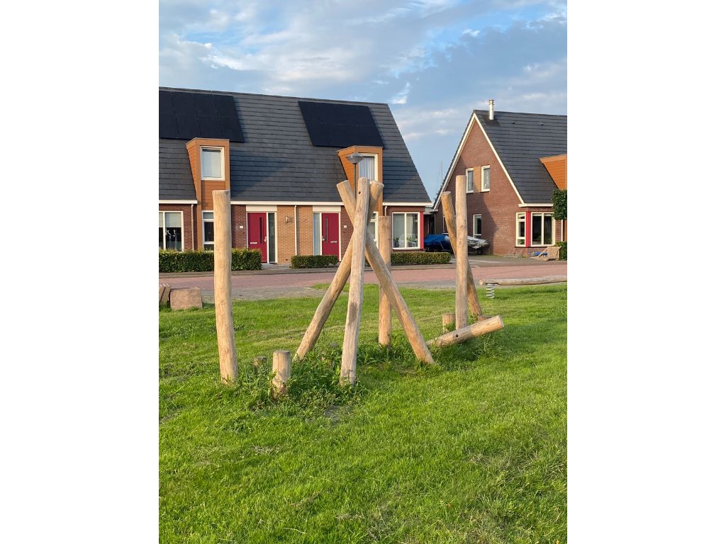 Robinia palenbos 15 palen Robinia palenbos 15 palen