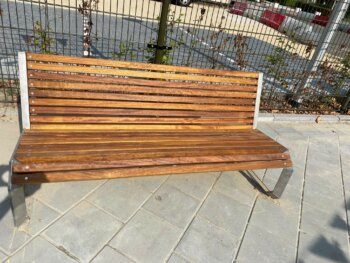 6090 Bank Iroko met rugleuning