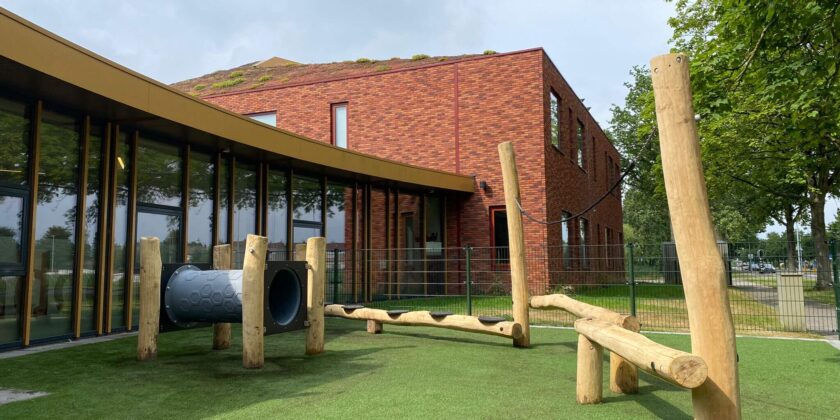 groen schoolplein robinia