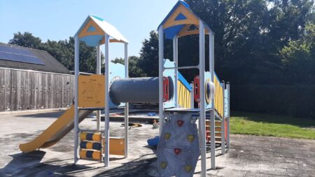 1108-Orlando-metalen-speeltoestel-1-scaled-1.jpg 1108-Orlando-metalen-speeltoestel-1-scaled-1.jpg