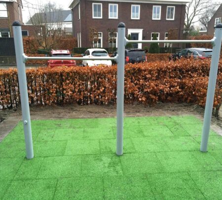 1116-Duikelrek-2-delig-metaal-met-grijze-staanders-4.jpg 1116-Duikelrek-2-delig-metaal-met-grijze-staanders-4.jpg