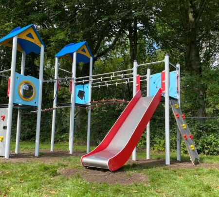 1125-Cambridge-metalen-speeltoestel-7.jpg 1125-Cambridge-metalen-speeltoestel-7.jpg