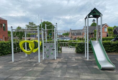 1136-Cleveland-metalen-speeltoestel-3.jpg 1136-Cleveland-metalen-speeltoestel-3.jpg