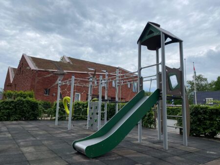 1136-Cleveland-metalen-speeltoestel-4.jpg 1136-Cleveland-metalen-speeltoestel-4.jpg