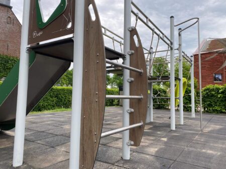 1136-Cleveland-metalen-speeltoestel-8.jpg 1136-Cleveland-metalen-speeltoestel-8.jpg