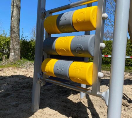 1710-Sorrento-metalen-speeltoestel-4.jpg 1710-Sorrento-metalen-speeltoestel-4.jpg