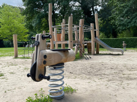 Robinia veerfiguur Emil Robinia veerfiguur Emil