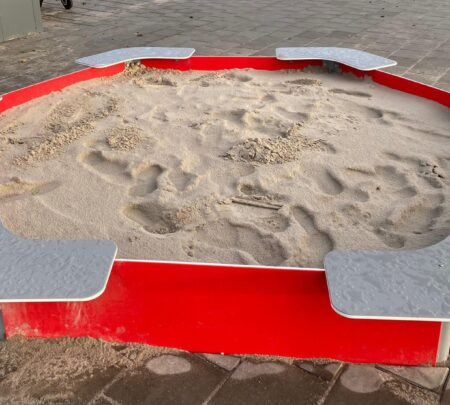 2001-zandbak-groot.jpg