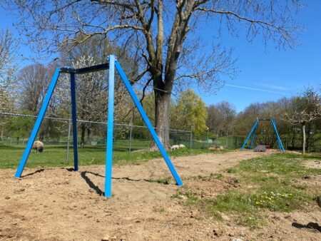 4040-Kabelbaan-met-startplateau-3.jpg 4040-Kabelbaan-met-startplateau-3.jpg