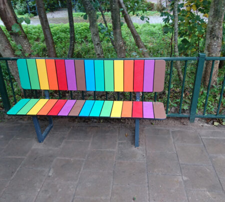 6033-Regenboogbank-met-rugleuning.jpg 6033-Regenboogbank-met-rugleuning.jpg