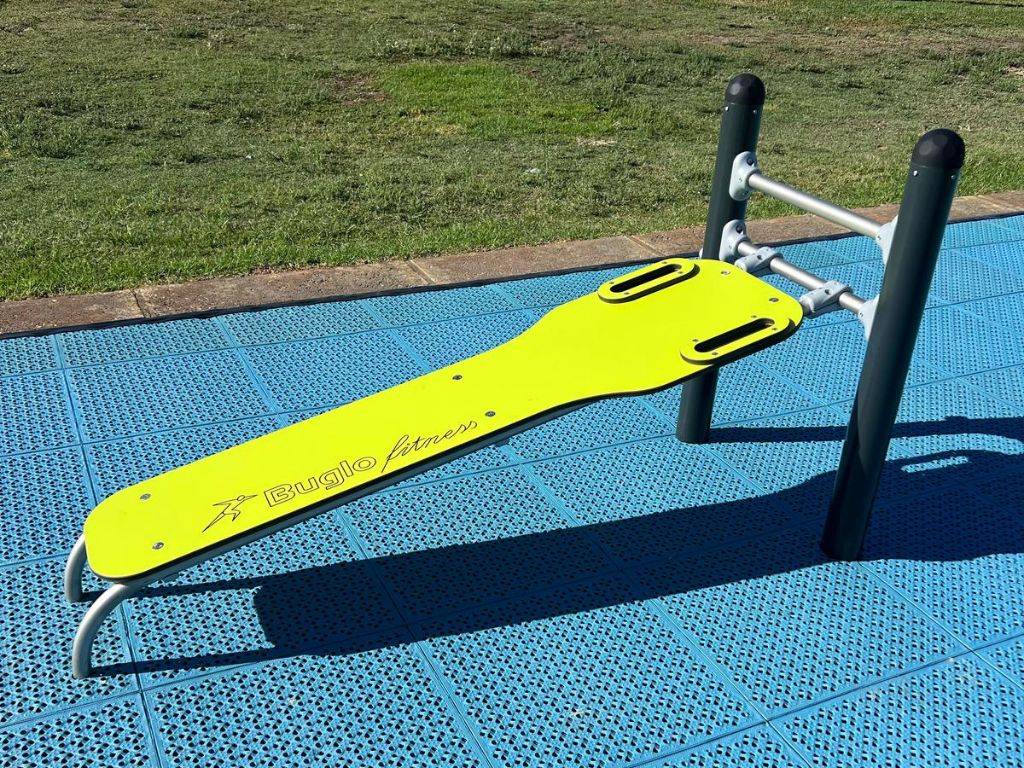 7608 Calisthenics metaal (1) 7608 Calisthenics metaal (1)