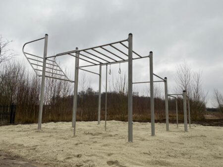 7615-Calisthenics-RVS-3.jpg 7615-Calisthenics-RVS-3.jpg