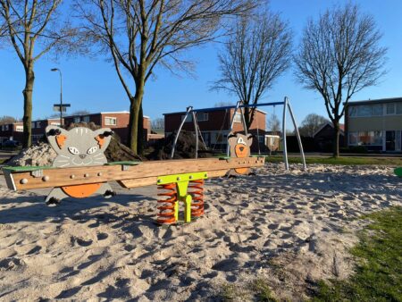 8032-Veerwip-beer-4-zits.jpg 8032-Veerwip-beer-4-zits.jpg