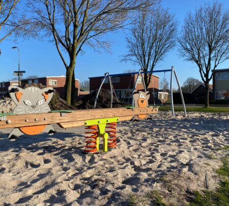 8032-Veerwip-beer-4-zits.jpg 8032-Veerwip-beer-4-zits.jpg