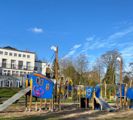 8069-Flipper-speelboot-2.jpg 8069-Flipper-speelboot-2.jpg