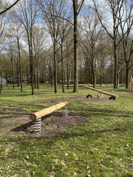 8106-Robina-Robina-veerbalk.jpg 8106-Robina-Robina-veerbalk.jpg