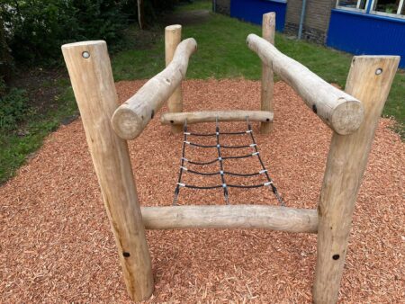 8118-Robinia-touwbrug.jpg 8118-Robinia-touwbrug.jpg