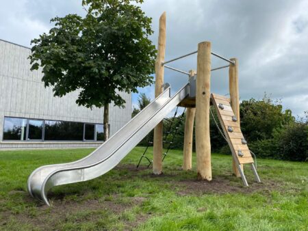 8126-Robinia-toren-Ivar-4.jpg 8126-Robinia-toren-Ivar-4.jpg