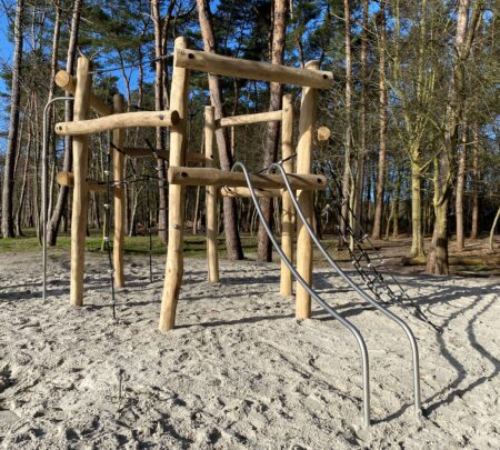 8154-Robinia-klimtoestel-Lars-2.jpg 8154-Robinia-klimtoestel-Lars-2.jpg