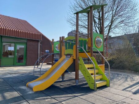 8908-Kingwood-houten-speeltoestel-2.jpg 8908-Kingwood-houten-speeltoestel-2.jpg