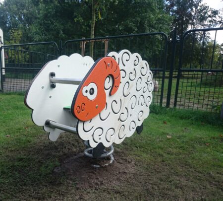 Afb.-5024-Veerfiguur-Schaap.jpg Afb.-5024-Veerfiguur-Schaap.jpg