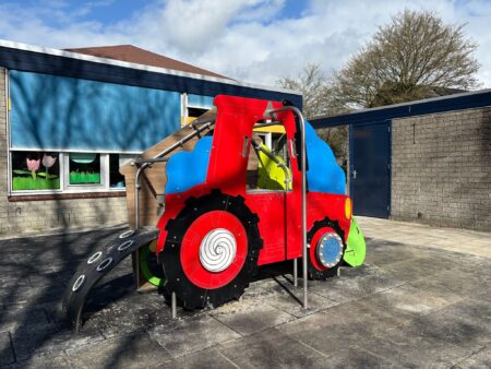 Farm RVS speeltoestel Farm RVS speeltoestel