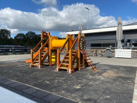 G561-Mammoet-met-kruiptunnel-en-rechte-glijstang-2.jpg G561-Mammoet-met-kruiptunnel-en-rechte-glijstang-2.jpg