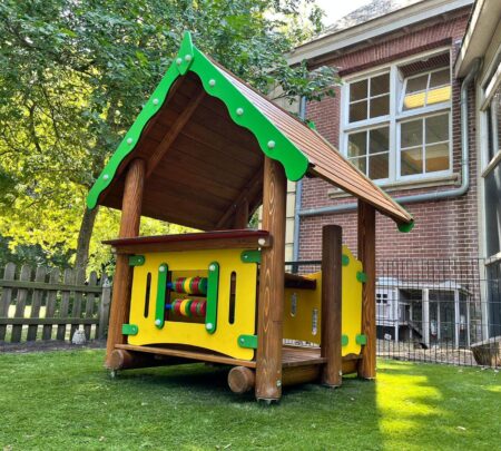Houten-speelhuisje-Winkeltje.jpg