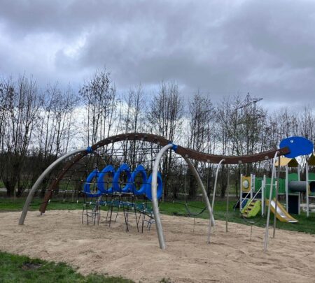 Klimtoestel-Brachiosaurus.jpg Klimtoestel-Brachiosaurus.jpg