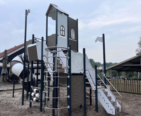 Metalen speeltoestel Altea