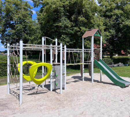 Metalen speeltoestel Cleveland Metalen speeltoestel Cleveland