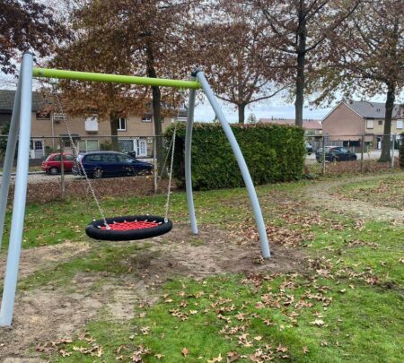 Nestschommel-Style.jpg Nestschommel-Style.jpg