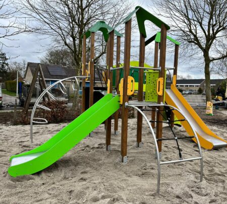 Rhapsody (3) Rhapsody (3)