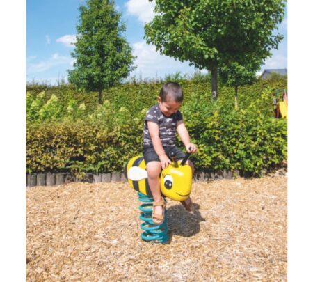 Robinia Veerfiguur Bij