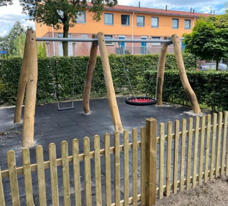 Robinia combinatieschommel Robinia combinatieschommel