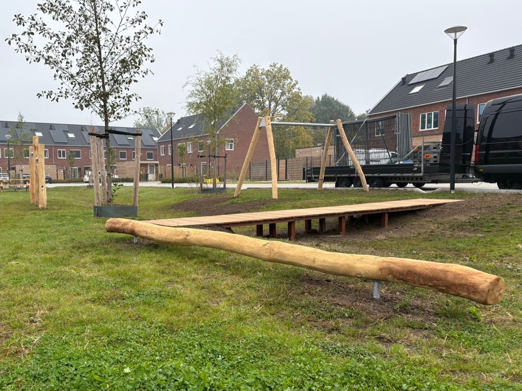 Robinia evenwichtsbalk (2)-min Robinia evenwichtsbalk (2)-min