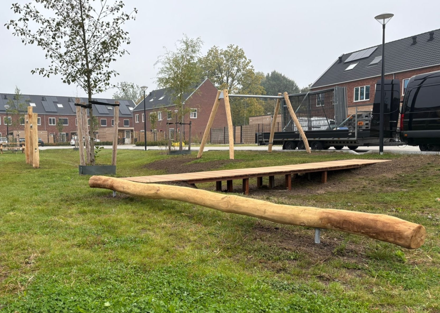 Robinia evenwichtsbalk Robinia evenwichtsbalk