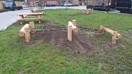 Robinia heuvelklimnet 2-delig (1)-min