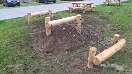 Robinia heuvelklimnet 2-delig (2)-min