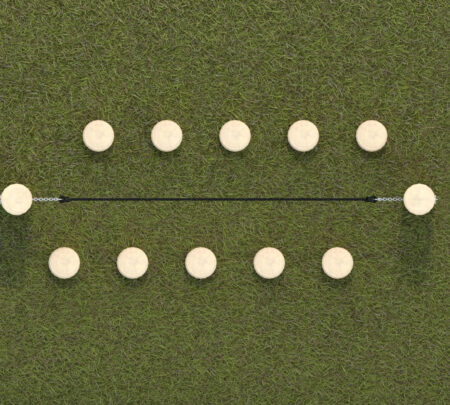 Robinia-heuvelleuning-met-stappalen-2.jpg Robinia-heuvelleuning-met-stappalen-2.jpg
