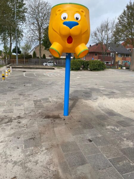 S-911-Ballenvanger-beertje-leeuwtje.jpg S-911-Ballenvanger-beertje-leeuwtje.jpg