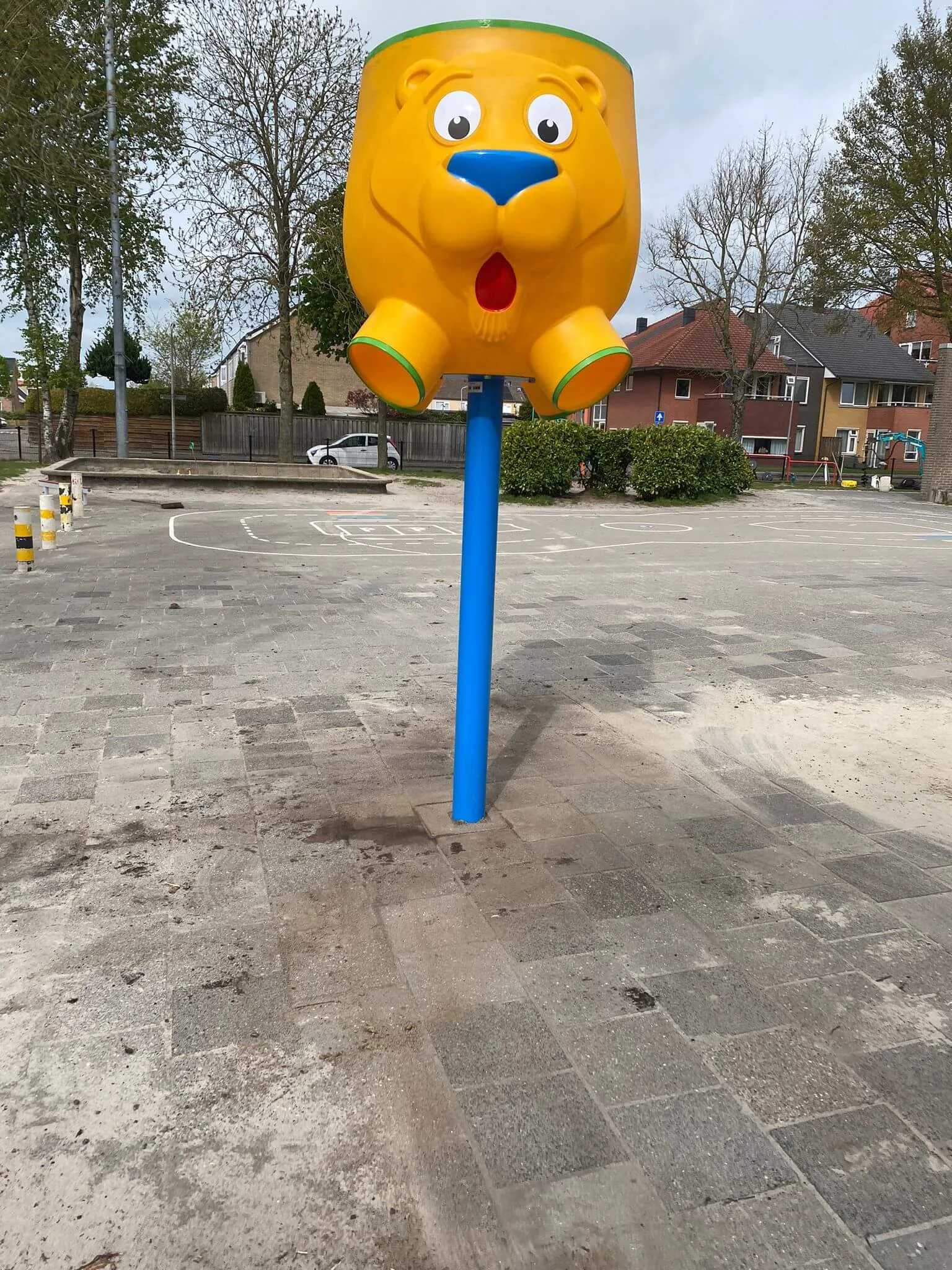 S-911-Ballenvanger-beertje-leeuwtje.jpg