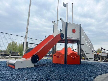 Speelboot-2-1.jpg Speelboot-2-1.jpg