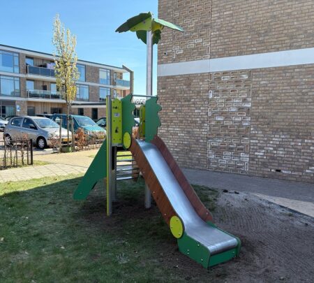 Speeltoestel Arthur (1)