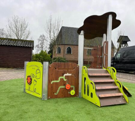 Speeltoestel-Isabella-2-1.jpg Speeltoestel-Isabella-2-1.jpg