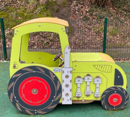 Tractor.jpeg Tractor.jpeg